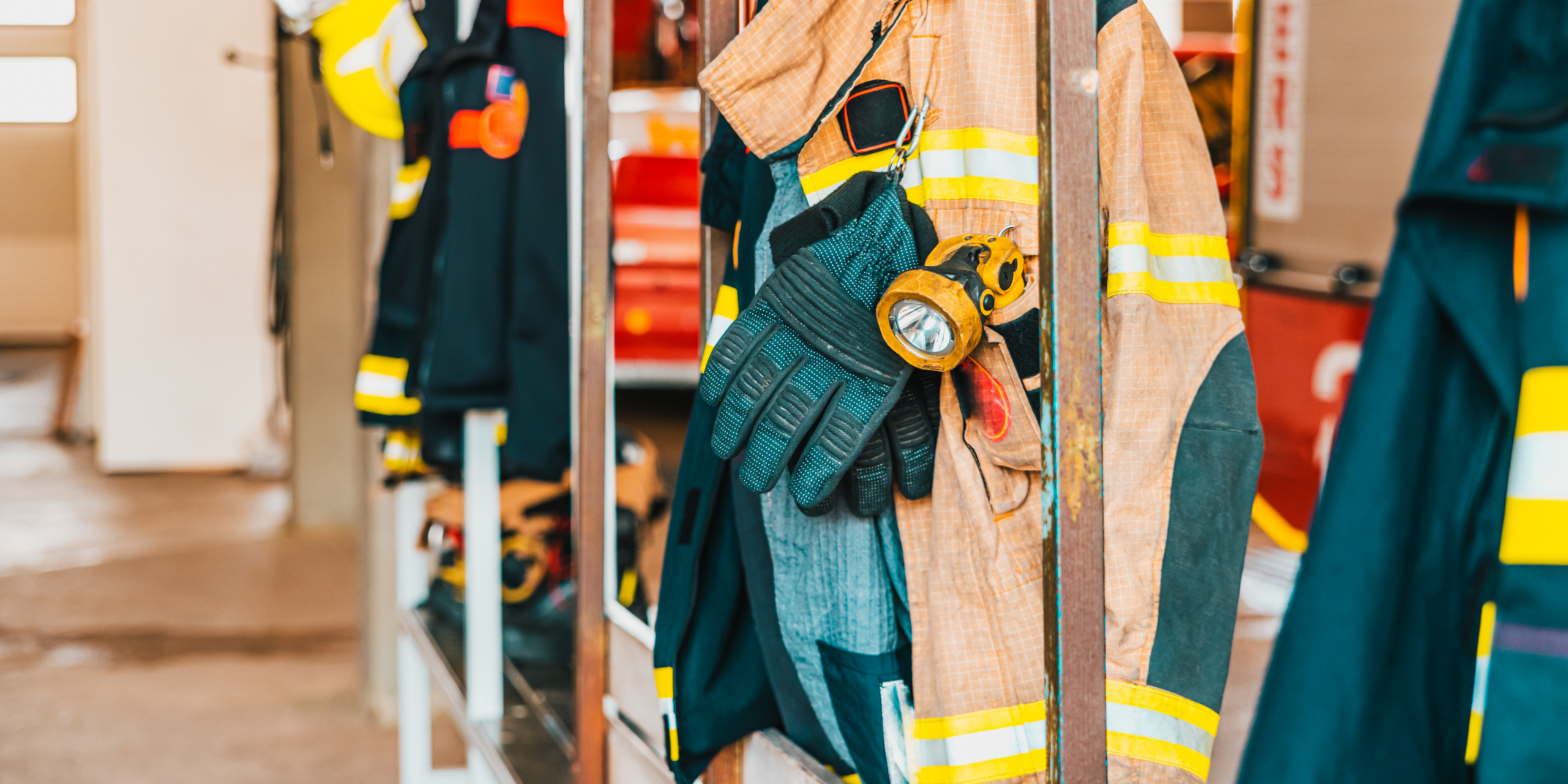 What is Fire Resistant Clothing? - iWantWorkwear